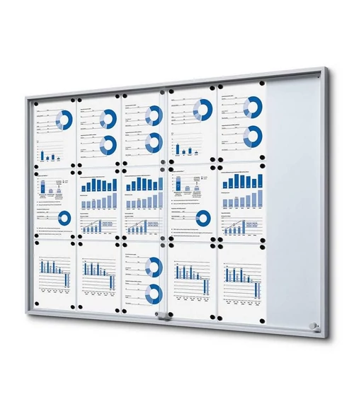 Beltéri, zárható vitrin- tolóajtóval 18xA4